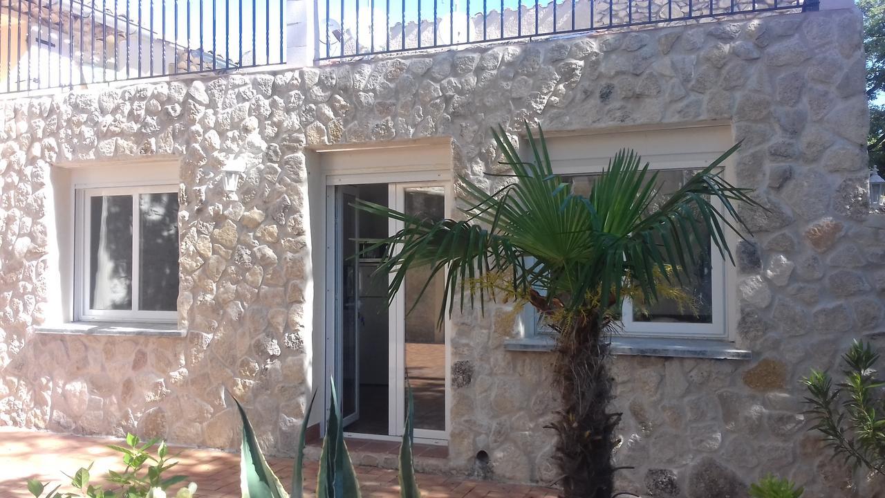 Le Saint Victor Hotel Mirabel-aux-Baronnies Luaran gambar